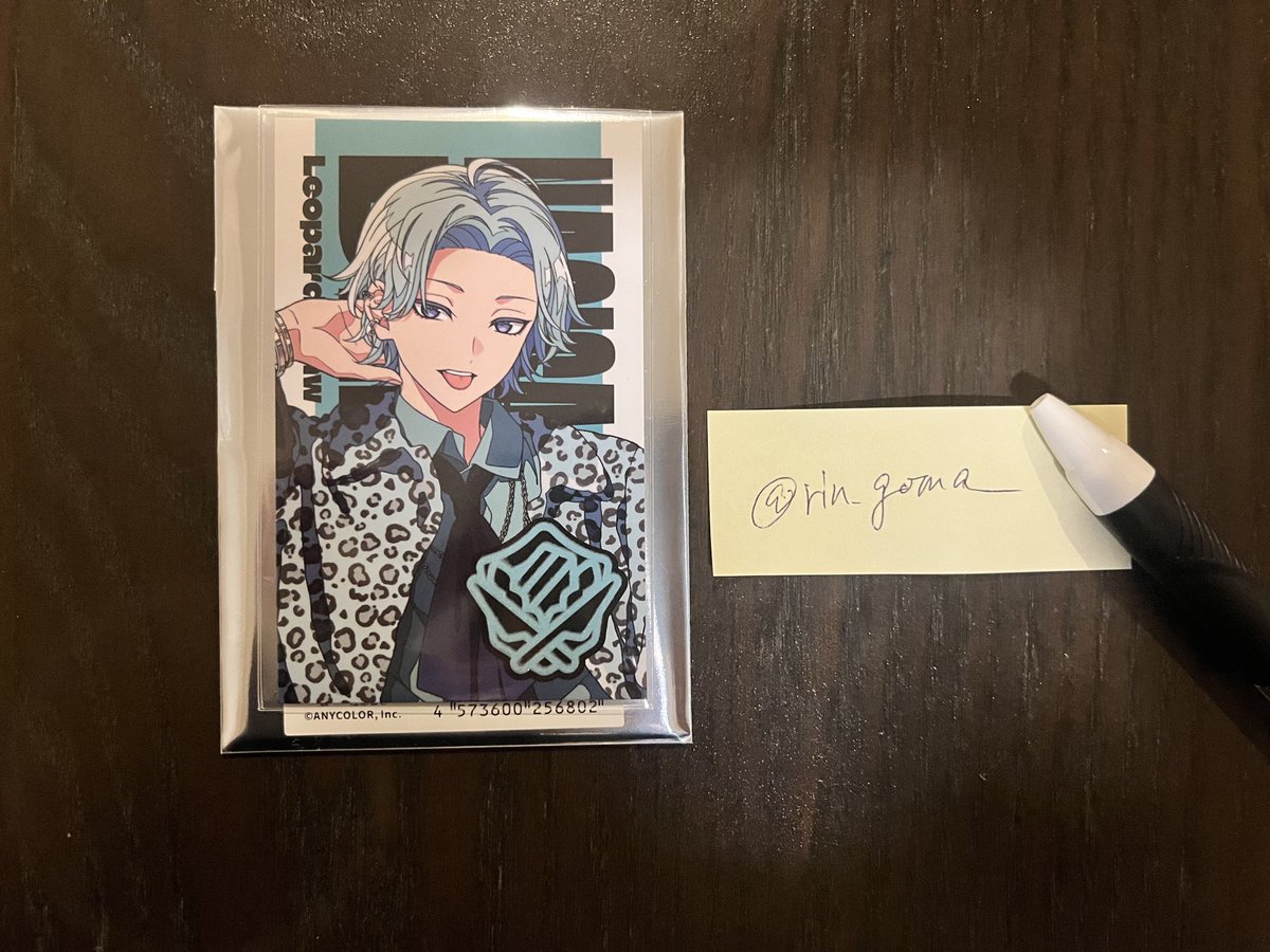 rin_goma_'s tweet photo. @_mhnk89 初めまして、こんばんは。
検索より失礼致します。
当方画像のものを所持しております。
画像②にあります、左側の方と交換させていただくことは可能でしょうか？
まとめての交換でなく申し訳ございません。
ご検討よろしくお願いいたします。 https://t.co/oAkDpaUPBd