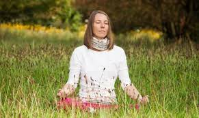 Ayurveda_'s tweet photo. Ayurveda ist eines der ältesten überlieferten Medizinsysteme der Welt und wird bis heute praktiziert.
#YogaVidya #Ayurveda #Medizingeschichte https://t.co/REHLCu6lnb