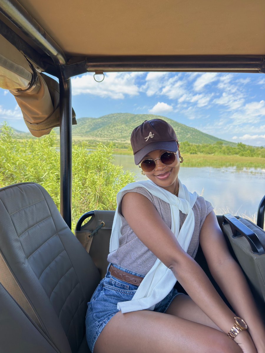 Premium Flower 🌸 tweet media