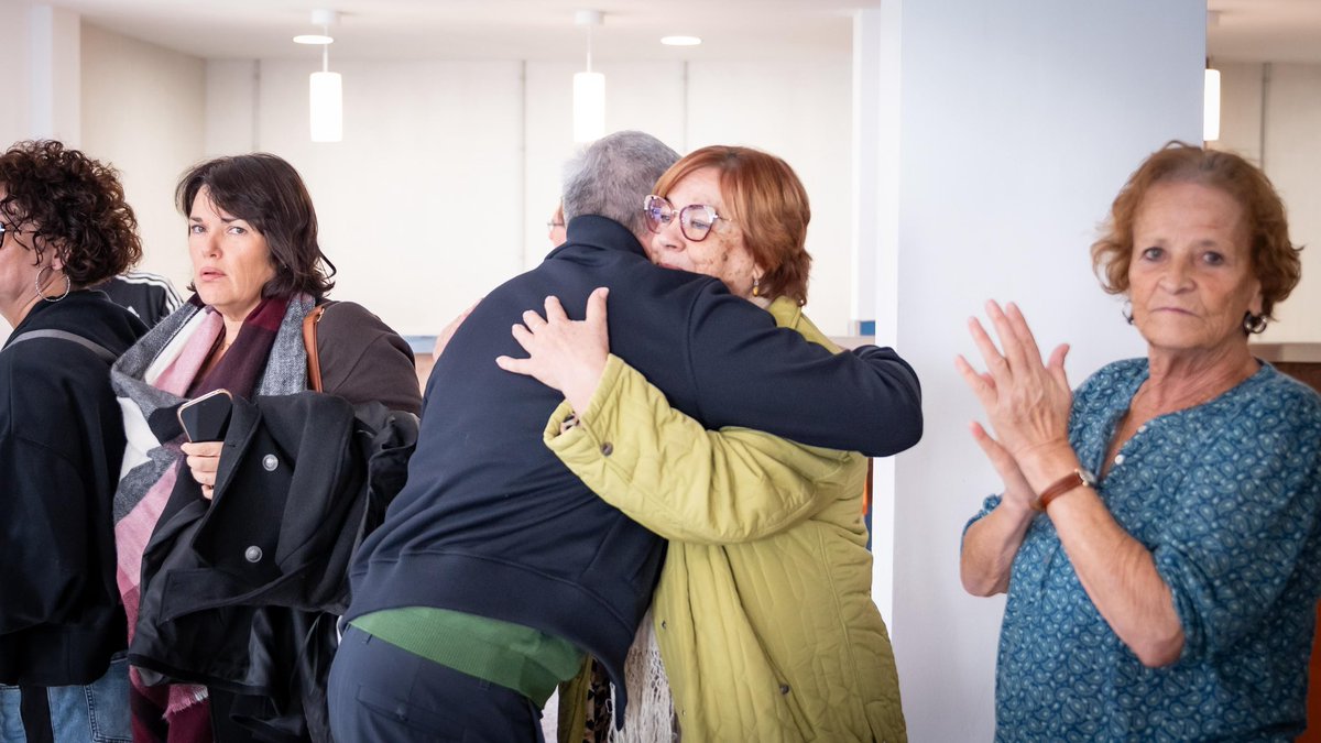 Recuperar espacios para nuestros mayores es también recuperar compañía, actividad y vida en común. El centro de mayores de Agaete ha vuelto a abrir sus puertas. Cuidar a quienes nos cuidaron es apostar por un envejecimiento activo y combatir la soledad no deseada