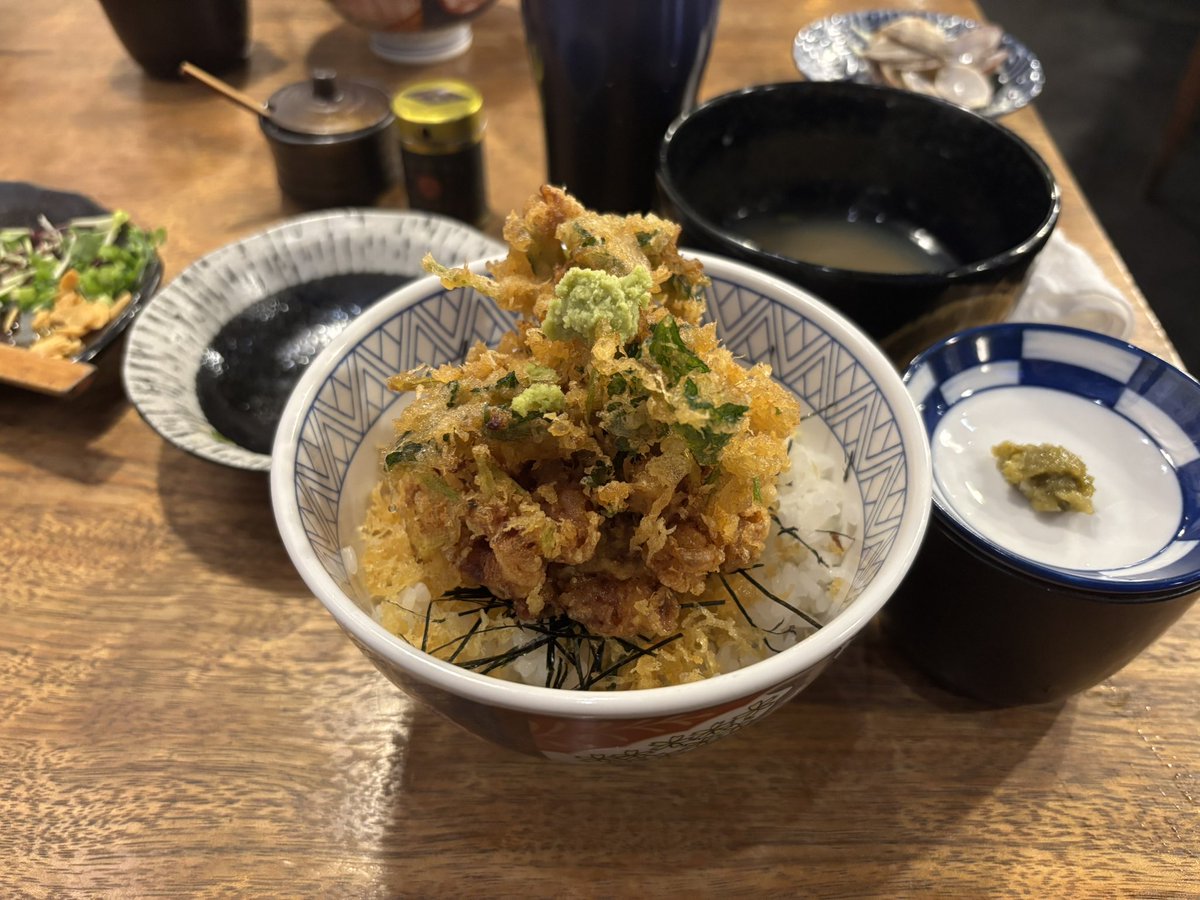 xiaplute's tweet image. この時間に食うには罪な味