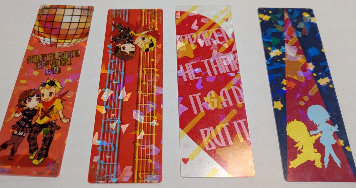 アナコンのノベルティ用のクリアしおり届きました!!キラキラ感出したくてホログラムにしてよかったです!!綺麗に作っていただいて大感謝(*^◯^*)