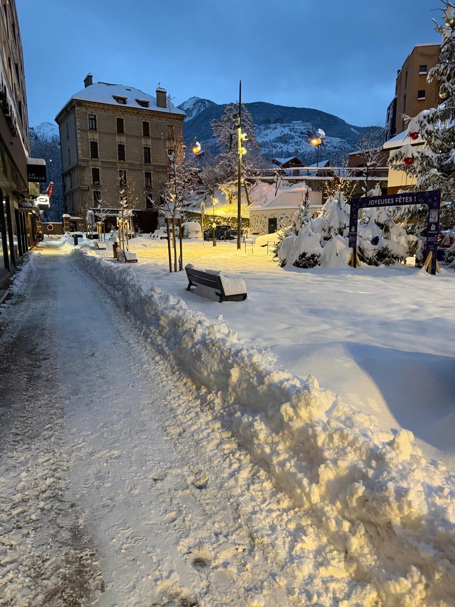 Ville de Briançon tweet media