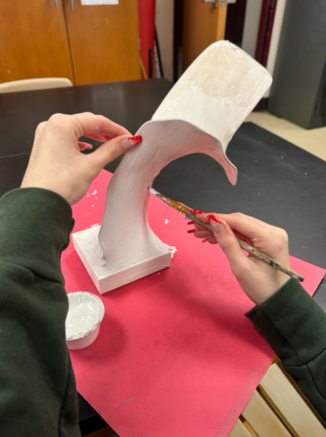 Check out our creative crafts class exploring abstract 3D sculptures inspired by abstract artists!