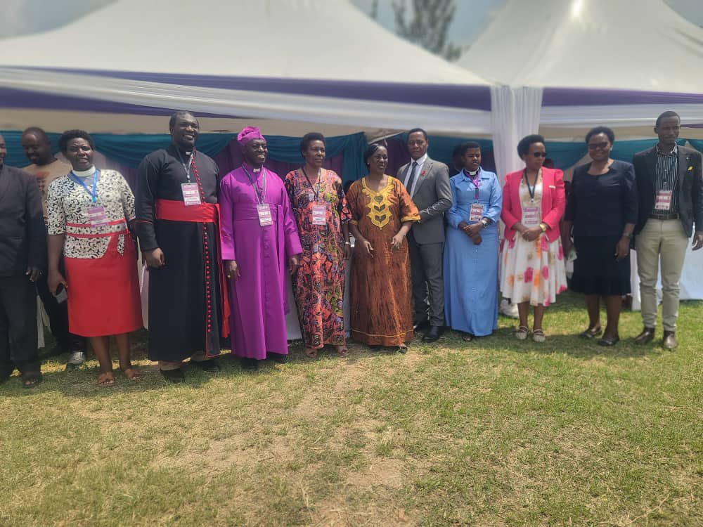 UAC Board Chair <a href="/DrRuthSenyonyi/">Dr Ruth Senyonyi</a> at the 11th South Ankole Diocesan Annual Youth Convention(SADAYC 2026) at Kyamate Secondary School in Ntungamo district today speaking to more than 3000 students and youth on the challenges of HIV and AIDS.

#EndAIDS2030Ug