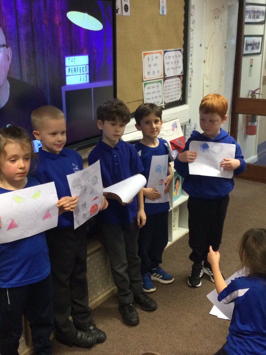 In No Outsiders we read The Perfect Fit. We all worked as a team to make sure our shapes felt included and showed how if  we work together we can create a masterpiece! #WhitegatePSHE #NoOutsiders <a href="/SchoolWhitegate/">Whitegate C/E School</a> <a href="/WhitegateBirch/">WhitegateBirch</a>