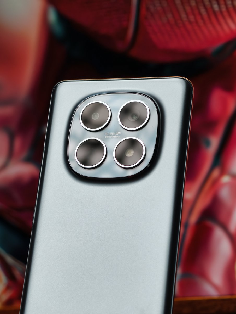 Q10. Tell me your favourite feature of the REDMI Note 15 5G.
#winRedmiNote15 #REDMINote15 #108MasterPixelEdition