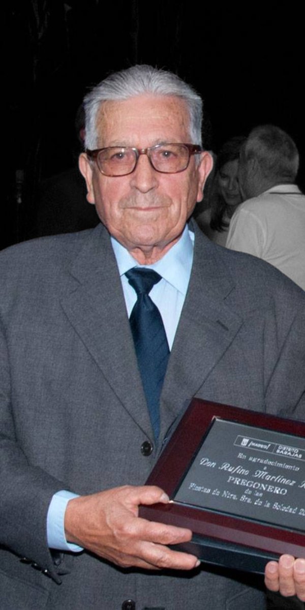 El 4 de enero falleció Rufino Martínez Rojas, presidente de la AV Barrio Aeropuerto durante muchos años.

Desde Aeropuerto Participa enviamos nuestro cariño a su familia y amistades. Le recordamos como un hombre valiente que siempre luchó por el barrio.

Hasta siempre, Rufino.