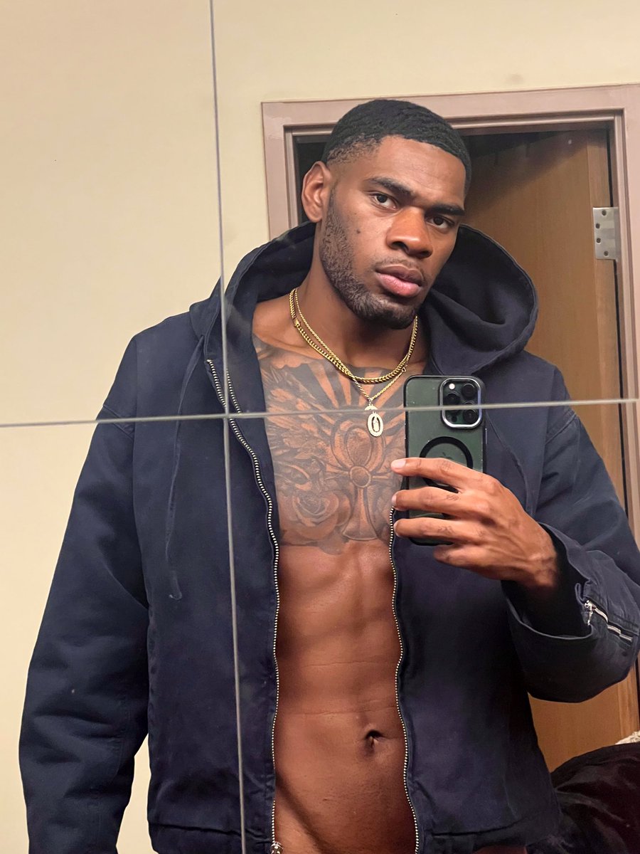 𝔹𝕚𝕘 𝕊𝕒𝕞 tweet media