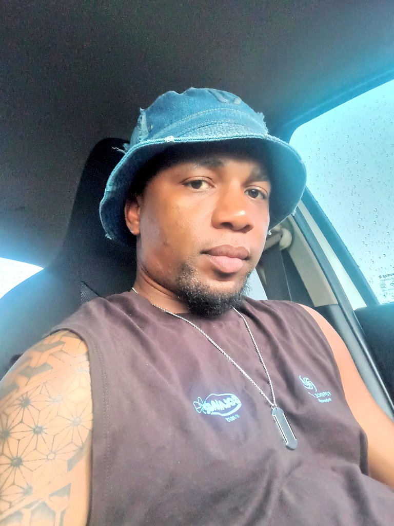 ✌️