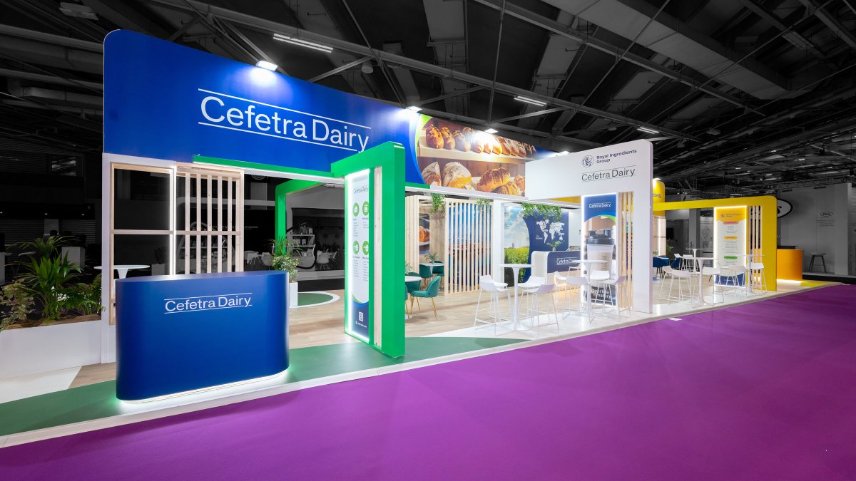 R2 Stand & Event tweet media