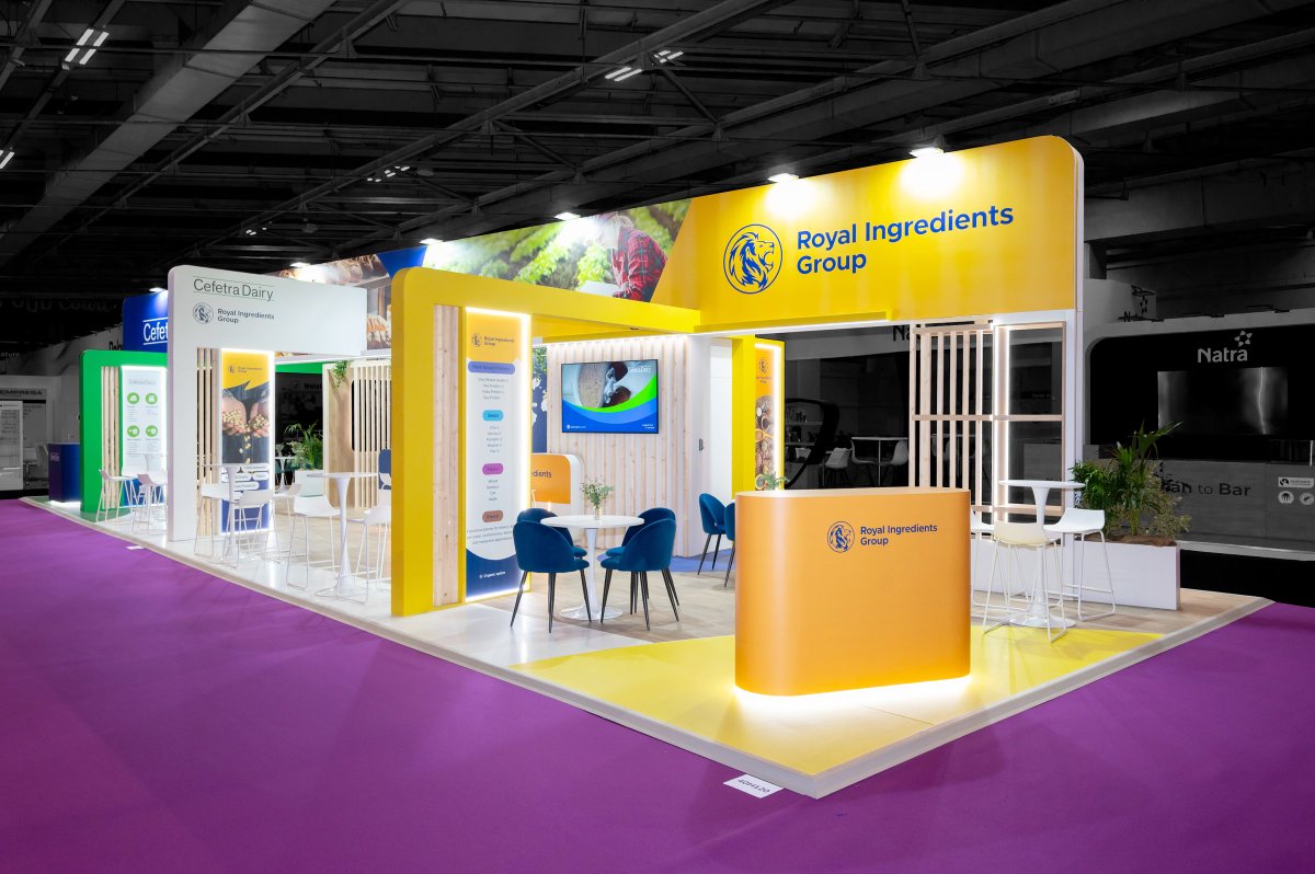 R2 Stand & Event tweet media