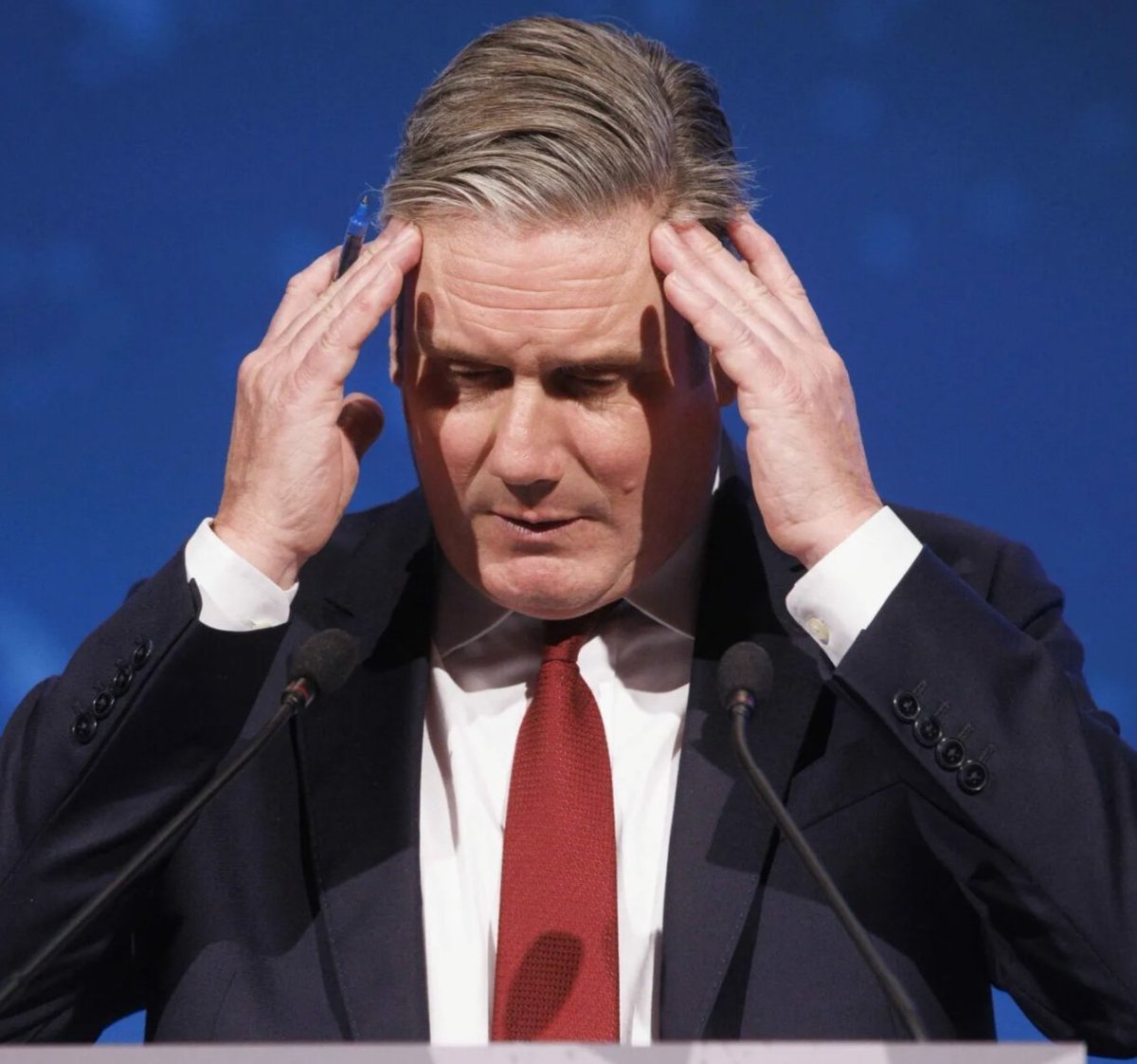 MarioBojic's tweet image. 🇺🇸🇬🇧BREAKING: Washington Has Just SLAMMED Starmer and the UK Over Censorship!

USA will impose sanctions on the UK if PM Keir Starmer moves to BAN 𝕏.

"Freedom of speech is a pillar of a free society - UK should focus on protecting its people, not arresting true patriots."