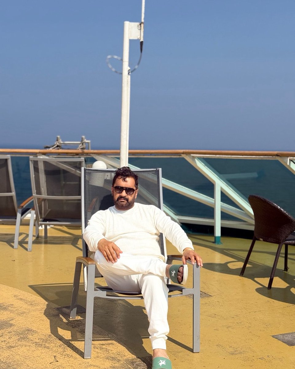 ram_gaddi's tweet photo. ___________a beautiful feelings ❤️ https://t.co/DjbQB42BGQ