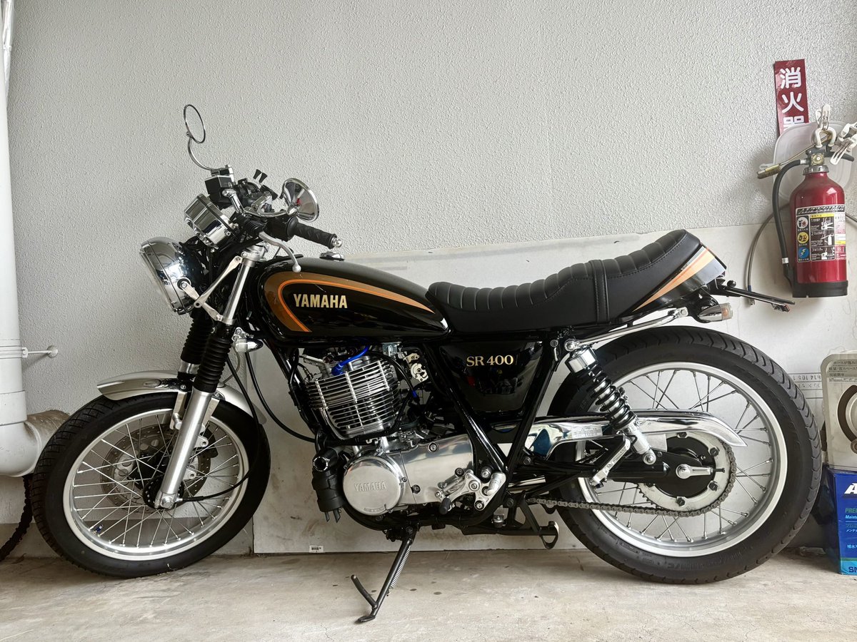 mugitamago00's tweet photo. #令和8年1月9日はバイクの日
#sr400 https://t.co/iMnXmQUbxt