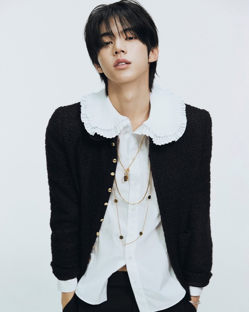 eed0oni's tweet image. 🖤🤍