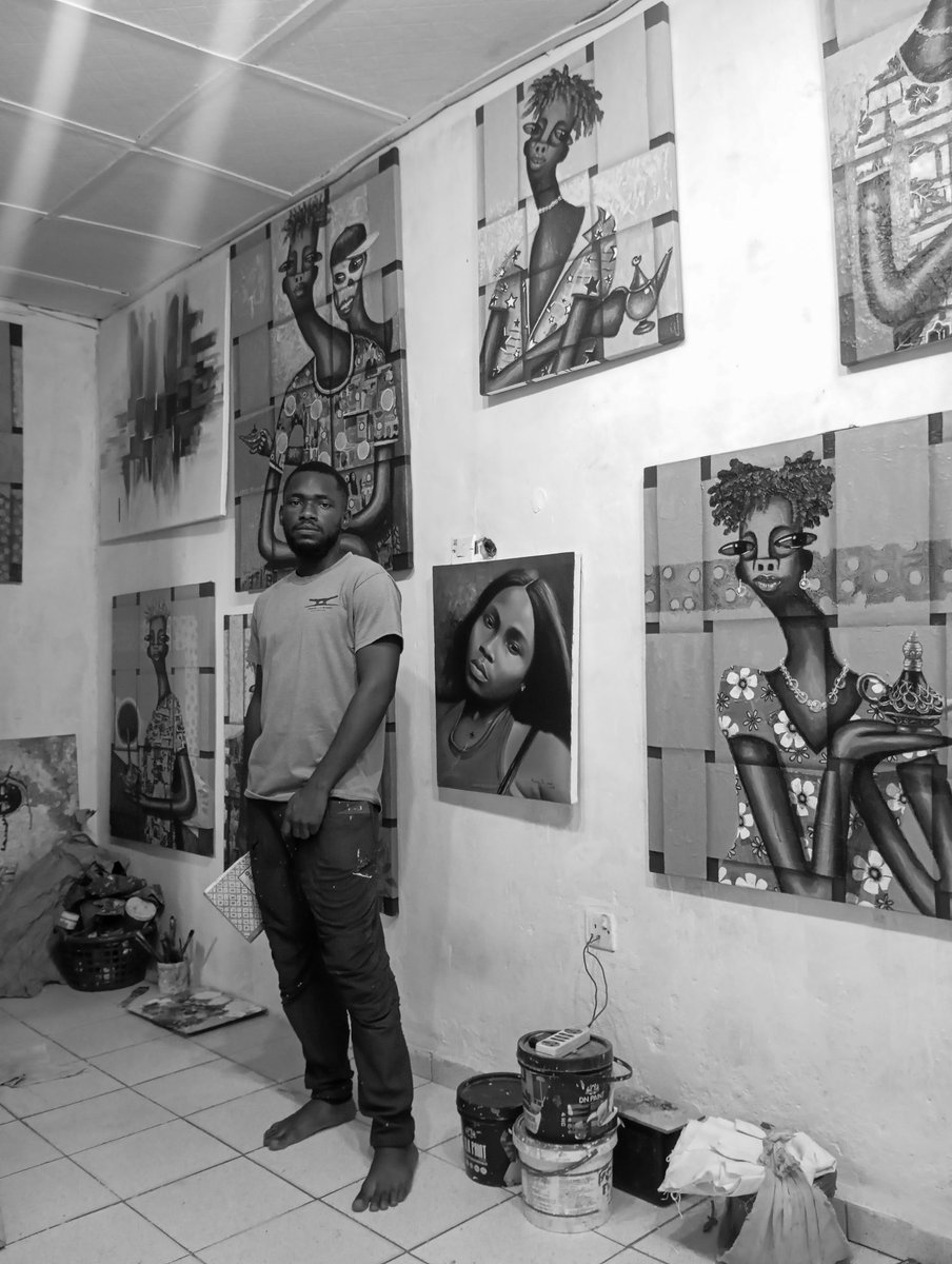 Ndubuzomoses_'s tweet photo. Hey! I'm Ndubuzo Moses and here's me in my studio with my Arts.

#artist
#TrendingNow 
#paintings
#artlovers
#gallery
#artcollectors
#art #ハマダ歌謡祭 
#GHDuoEstreno 
#LISA 
#contemporaryart
#figurativeart https://t.co/cUgHSIwbYm