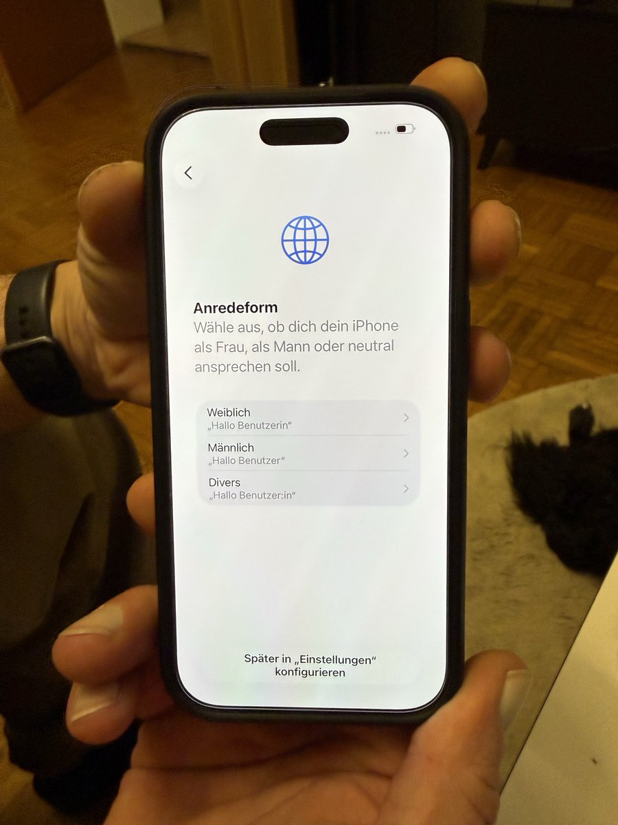 #WeAlliPhoneFamily tweet media