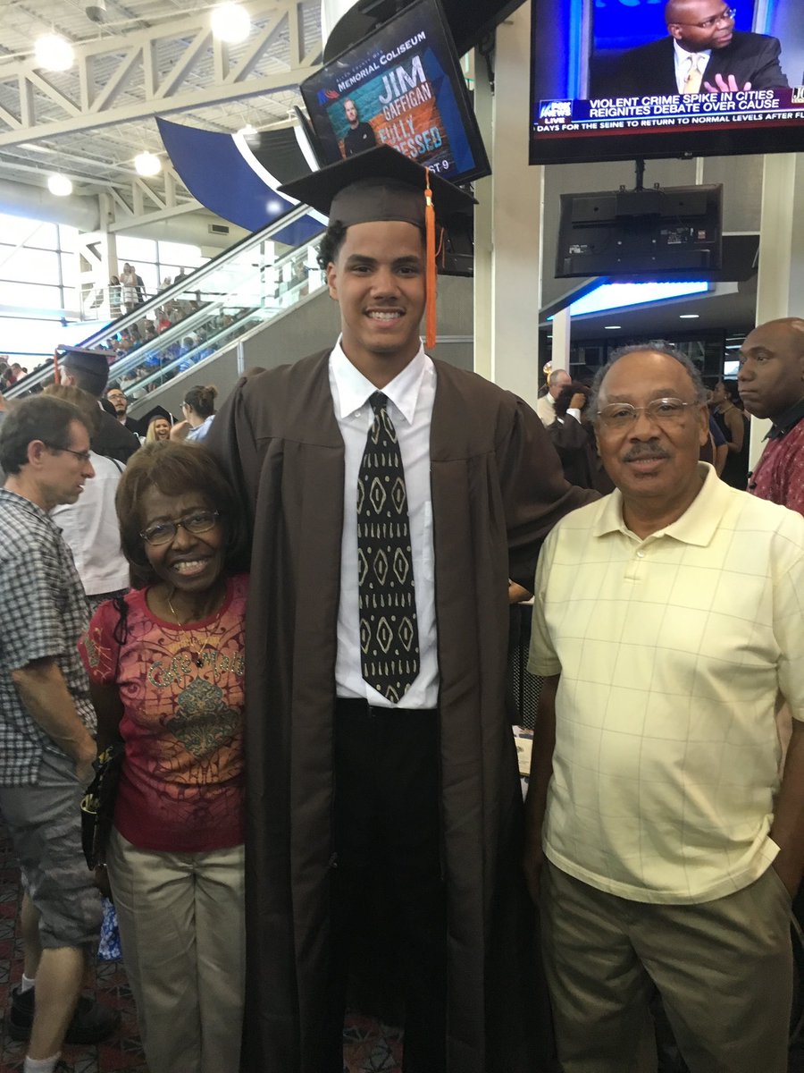 LEpps23's tweet image. Another one!!