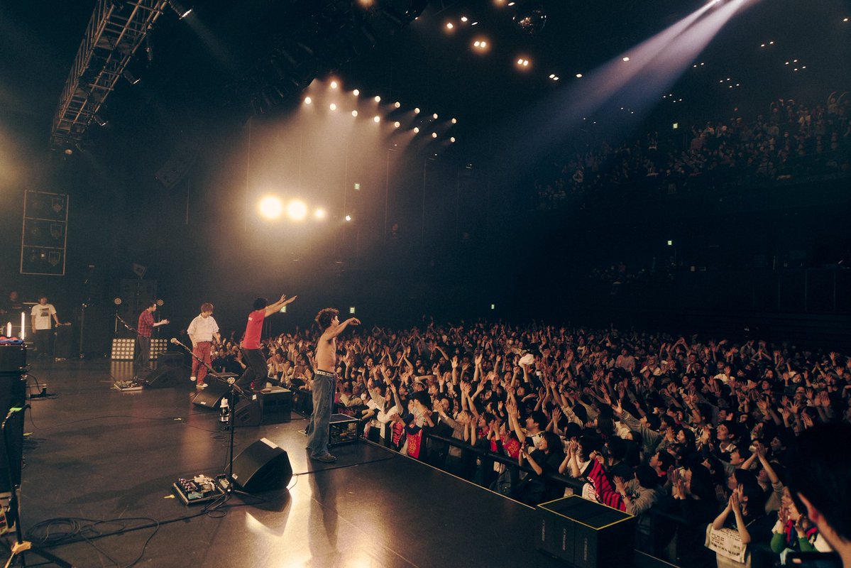 ‼ TOUR FINAL ‼
┈┈┈┈┈┈┈┈┈┈┈┈
OKAMOTO'S 
LIVE TOUR 2025-2026
「4EVER NOW」
┈┈┈┈┈┈┈┈┈┈┈┈
🌏2026.1.9(金)
東京・EX THEATER ROPPONGI

To the next episode...

📸by Takumi Yasumoto