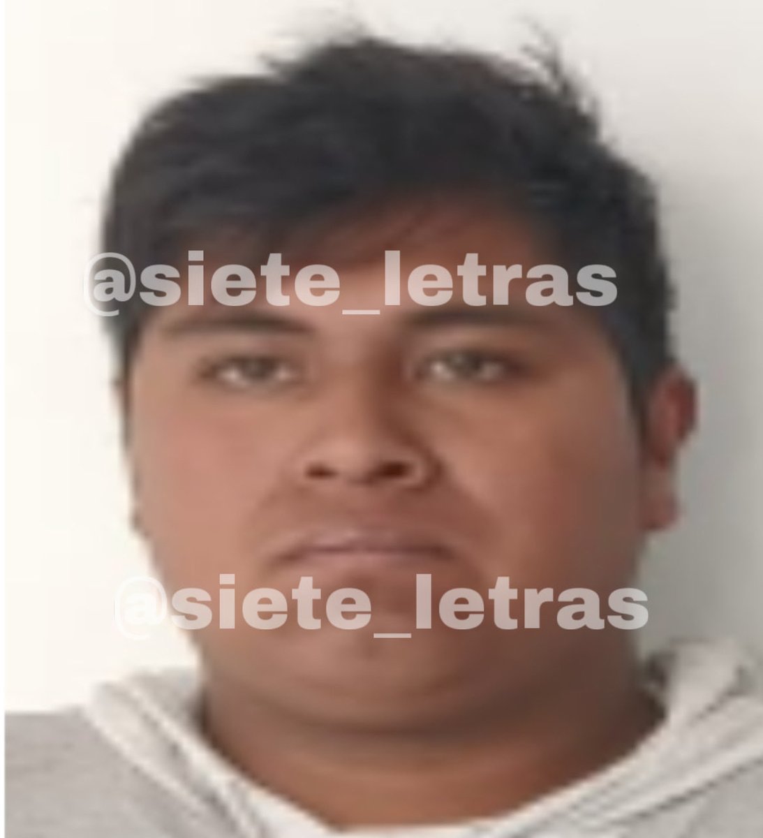 VIOLA e intenta matar a una joven en fiesta:

Guillermo N esperó a que los asistentes a una fiesta en Torres del Potrero, <a href="/AlcaldiaAO/">Alcaldía Álvaro Obregón</a> se durmieran para atacar.

Ella se resistió y Guillermo la golpeó e intentó acuchillar. <a href="/PDI_FGJCDMX/">Policía de Investigación</a> lo detuvo tras 2 años de rastreo.