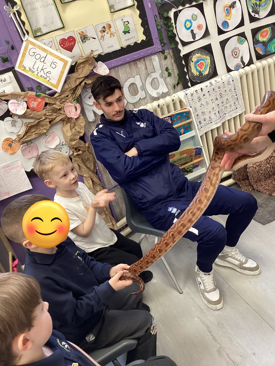 Christ Church Primary School Denshaw (@ccdenshaw) on Twitter photo 