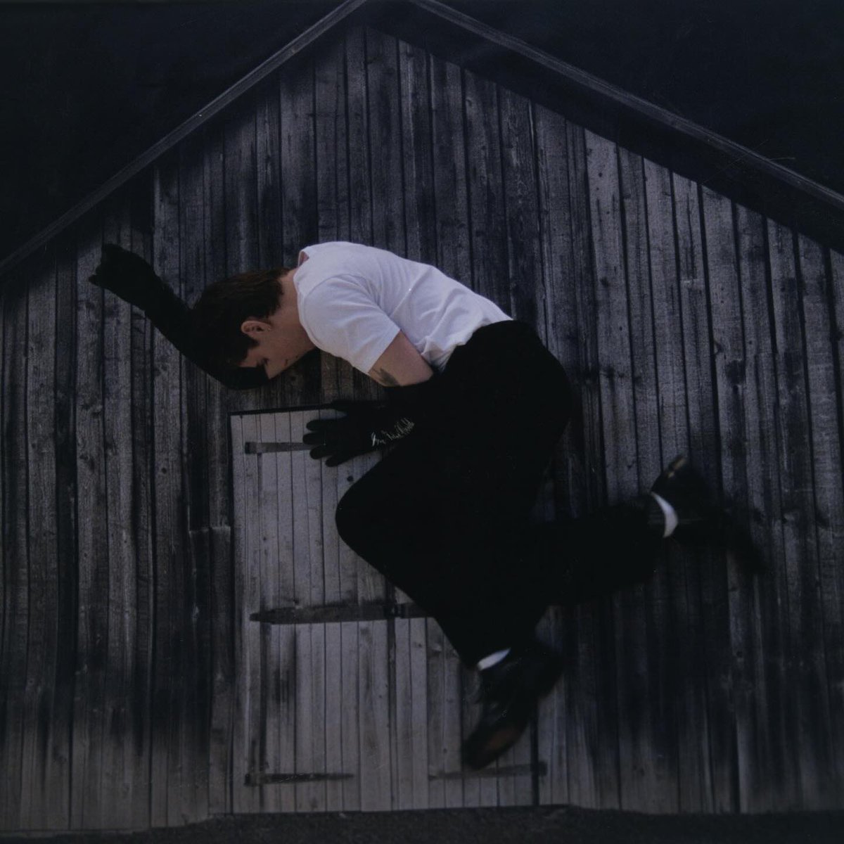 infolaroi's tweet image. The Kid LAROI rebate “T4T” de Tate McRae em “JULY”

“Quantas pessoas na sua vida te deram razões diferentes pra me odiar?
Foi preciso tudo de mim pra não confrontar a imagem que você criou
Mas eu tenho respeito demais por você, e o dobro de paciência
Você sabe que é complicada”