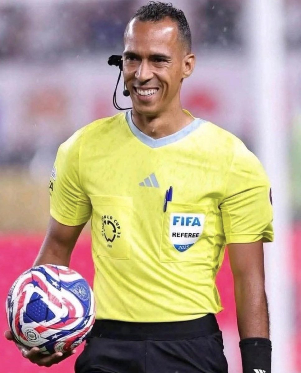 This goof <a href="/dahane2006/">Dahane BEIDA</a> is the referee in the #Cameroun vs #Morocco game and I don’t even know why he became a referee . He is  trying hard  to help Morroco win and he probably was asked by <a href="/CAF_Online/">TotalEnergies AFCON 2025</a> to help Morroco go further . What a shame . He is ruining the game. 
#AFCON2025