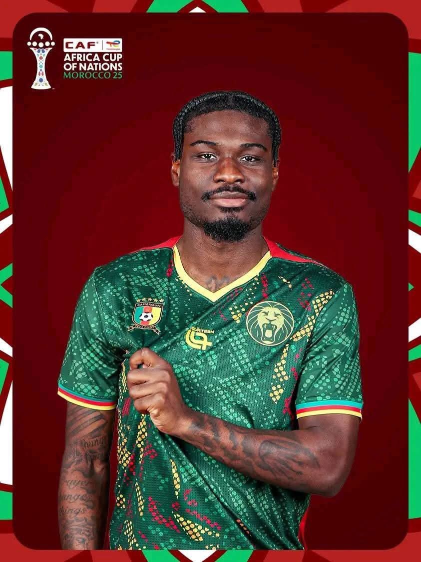 ÉRIC JUNIOR DINA EBIMBE ce gars ne sert à rien comme le mbit de SHAKIRO
#CAN2025 #AFCON2025 #LionsIndomptables
