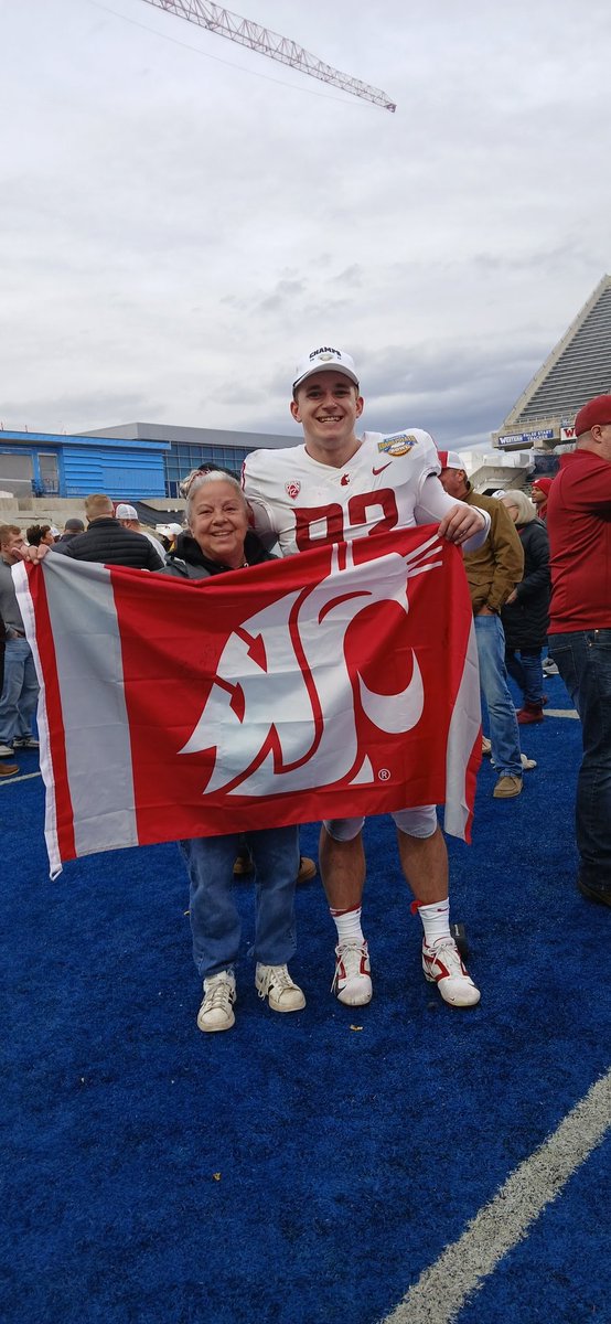 Kila Cate tweet media