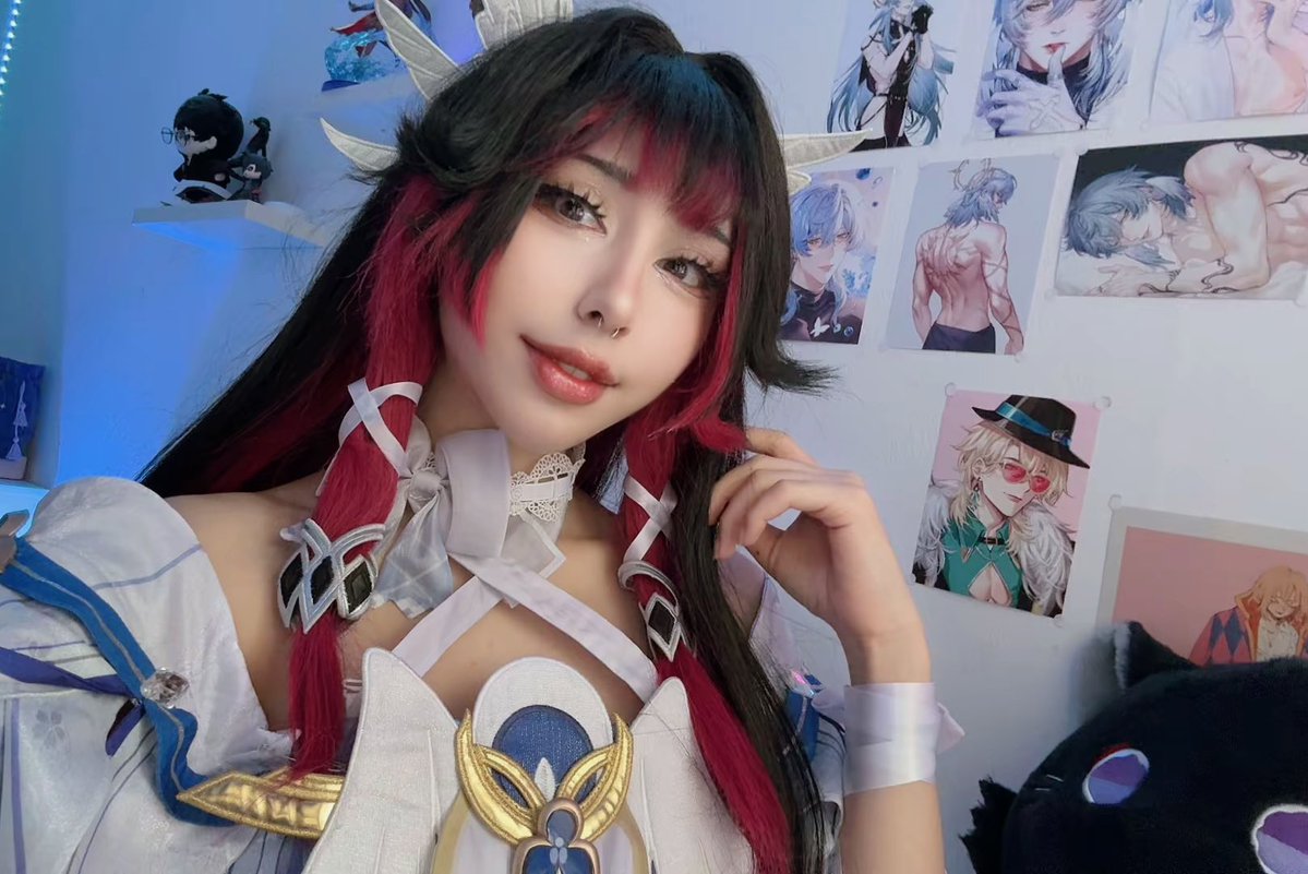 mikatsukitty's tweet image. if you see this, you'll win ur 50/50 for columbina