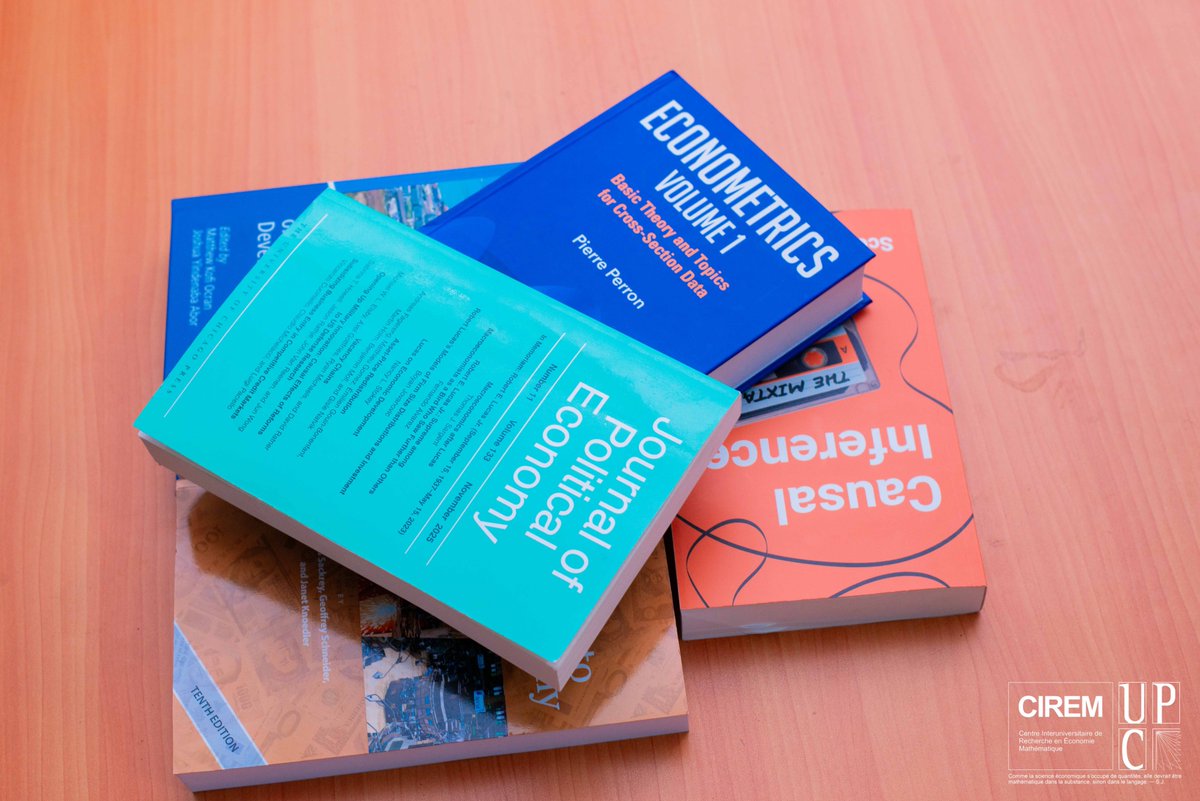 CIREMath's tweet image. OFFICIEL. 
La Bibliothèque du CIREM a bénéficié d’un don de 5 ouvrages, de la part de Ishara Musimwa. 

Monsieur Ishara Musimwa est actuellement PhD candidate à Boston University, aux USA, et chercheur affilié au CIREM. 

Parmi ces ouvrages compte-t-on :

— CUNNINGHAM, Scott,…