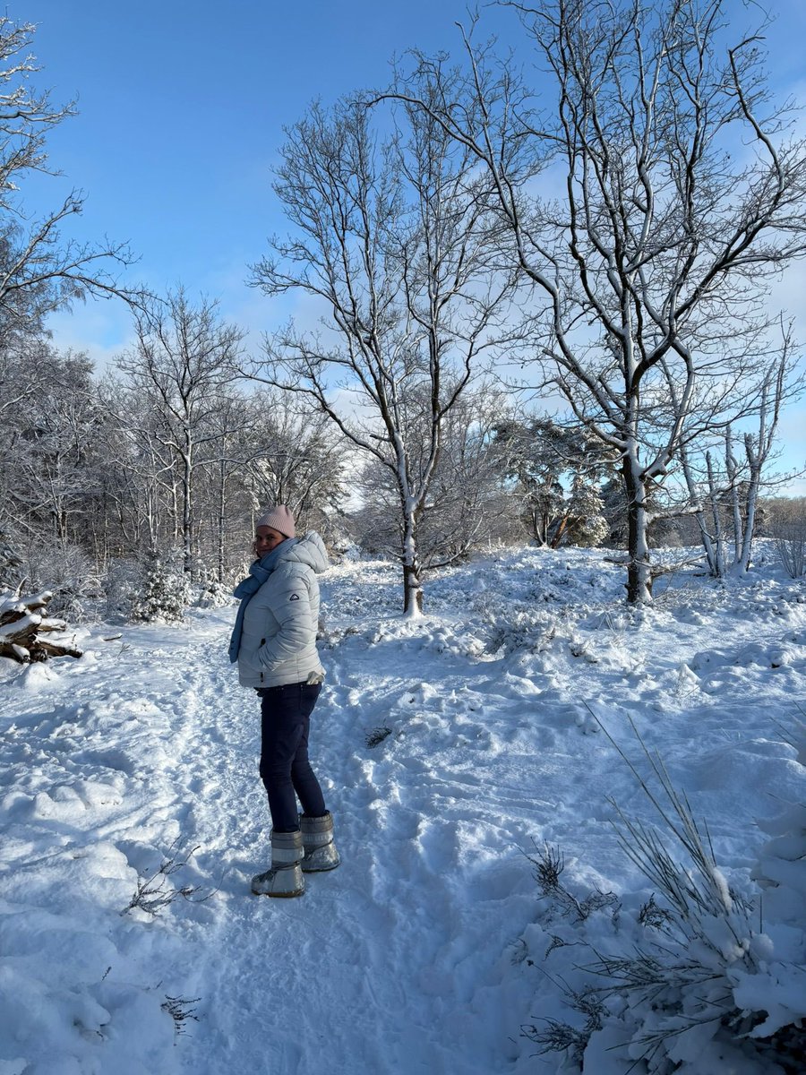 My main gardening job this week was feeding the birds 😀 #gardenersworld and going out for walks with my imaginary dog 😁