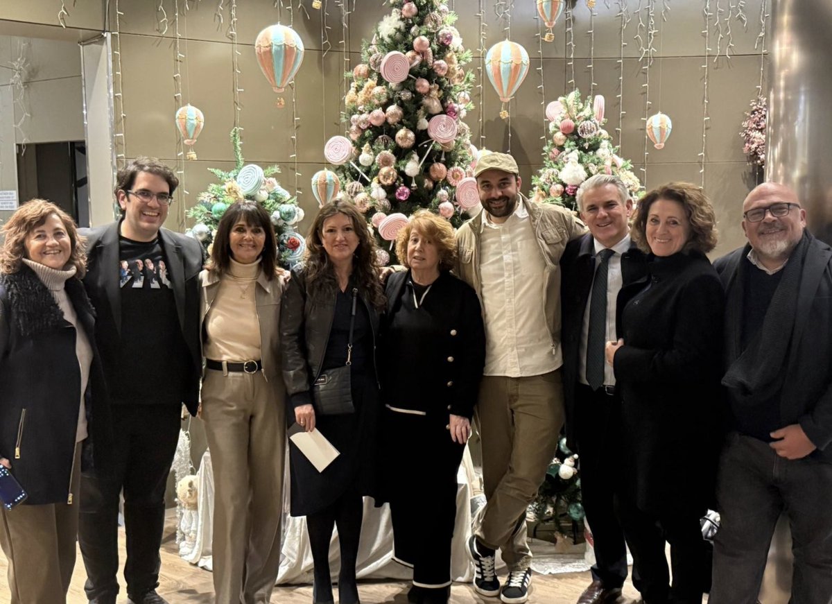 Bella Palomo tweet media