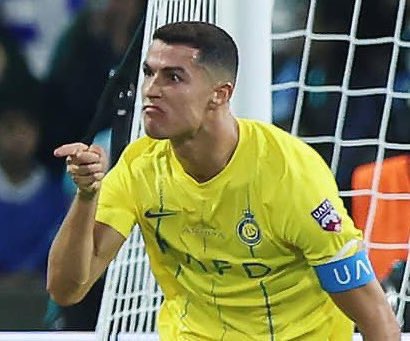 سؤال يطرح نفسه ؟
متى ناوي تفرح جمهورك يا نصر ببطولة ؟ متى  متى ناوي تبني منظومه صح  من بداية المعسكر الى نهاية الموسم ؟ متى ناوي تبني طموحات عشاقك على فريق ثقيل فنيا لياقيا تكتيكيا مستوى TOP10 متى ؟ متى تبي تبني ادارة صارمة قانونيا على الاعبين وحقوق النادي  اتوقع وهذا الواقع مرح