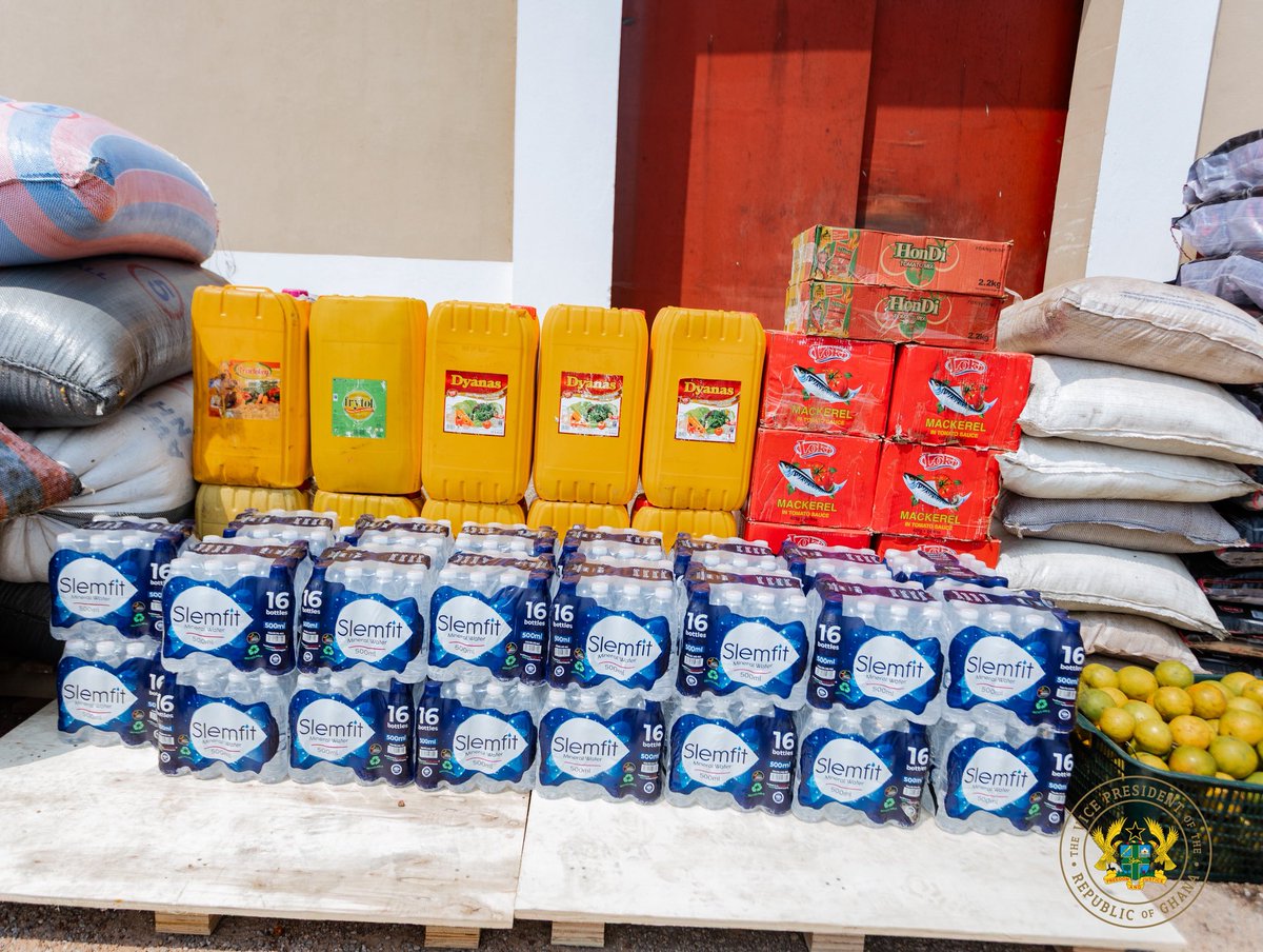 As part of a longstanding annual tradition of giving back, a donation was made to the Ankaful Prison in Cape Coast to support the welfare of inmates and officers of the facility. The donation was undertaken on my behalf by a team led by Hon. Kakra Yalley.

This yearly exercise