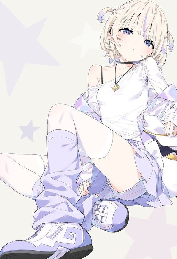 ArtofAbsence's tweet image. 今日は朝から頭痛がして辛い
薬飲んだけど 🤑