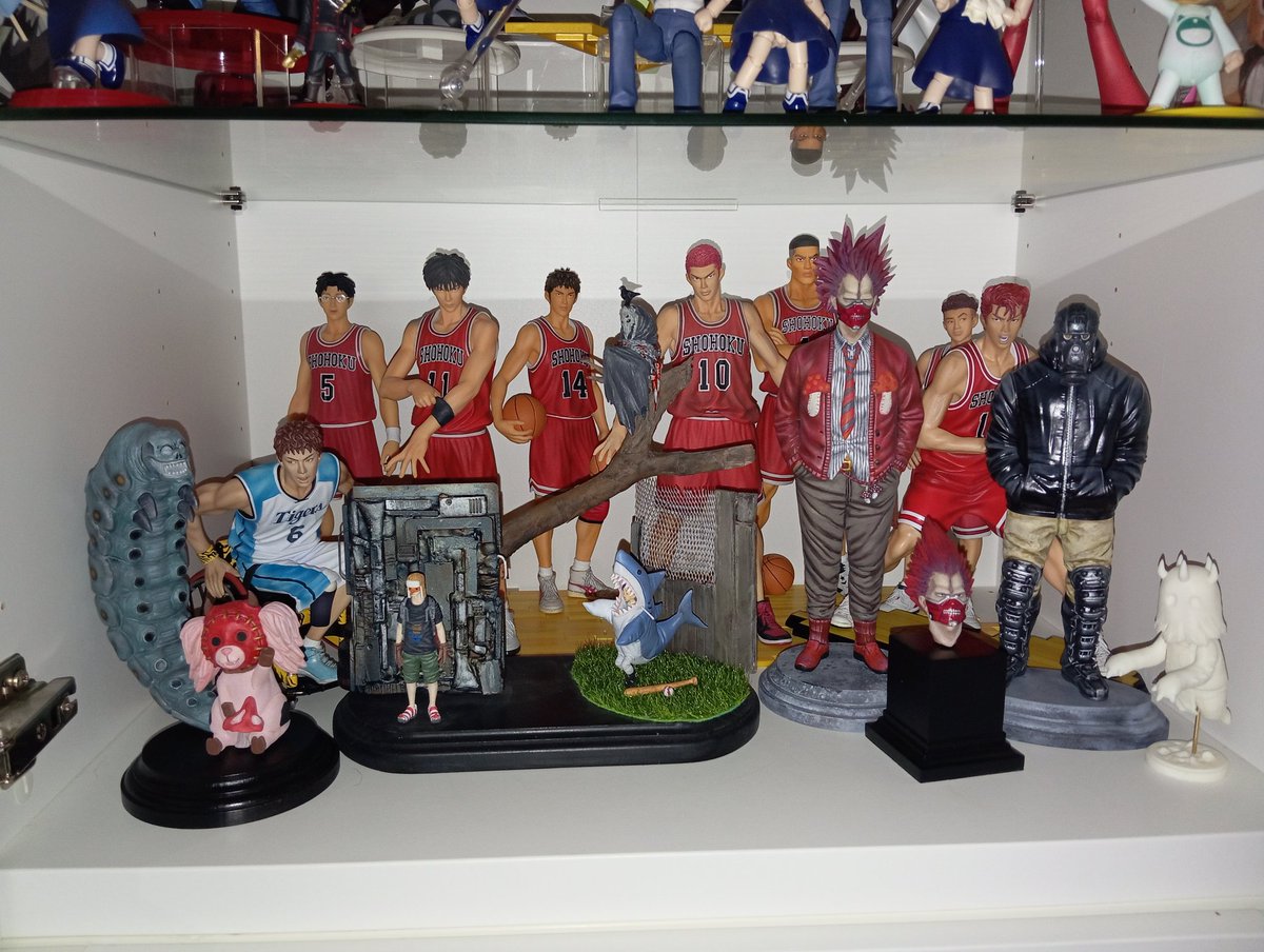 My collection from manga's Hayashida Qu! #dorohedoro  &amp; #Daidark . Thanks all sculptors🤗 <a href="/ichiichi04/">taichi</a>  <a href="/tsujisaki_d/">ツジサキ</a>  <a href="/majical0O/">ターン</a>  <a href="/allonalpha/">アロンアルファ WF5-08-02</a>  <a href="/momofusa800/">百房-ももふさ-</a>  <a href="/monzone_works/">Mon-zone works(5-14-06) 怪模工房</a> <a href="/takatinp/">たかちん@製作代行Arsenal D.i WF5-19-13 🐈と🍜</a>  <a href="/kaikon12/">kaikon@WF2025s 3-16-06</a> . But hole-kun not painting yet!!!! Coming soon 😁