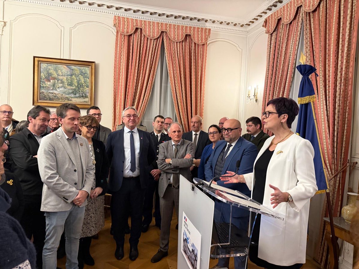 Image de Préfète de la Creuse - #Cérémonie | Cérémonie de départ de la Préfète Anne Frackowiak-Jacobs 🇫🇷

https://www.facebook.com