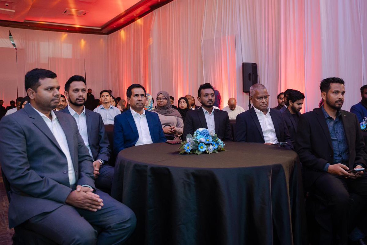 AuthenticMaldives tweet media