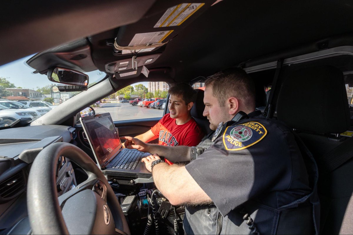 Give it up for BUPD and all the hard work these officers dedicate to our campus, our students and the entire Bradley community!
 
#LEAD #LawEnforcementAppreciationDay #BradleyUniversity