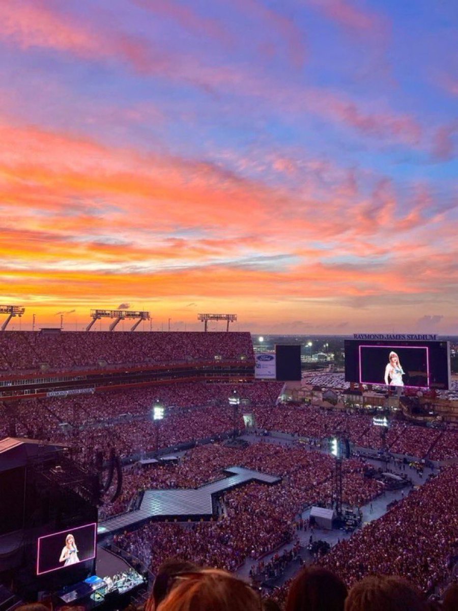 𝒮𝒶𝓇𝒶𝒽 (𝒯𝒶𝓎𝓁𝑜𝓇’𝓈 𝓋𝑒𝓇𝓈𝒾𝑜𝓃) ❤️‍🔥 tweet media