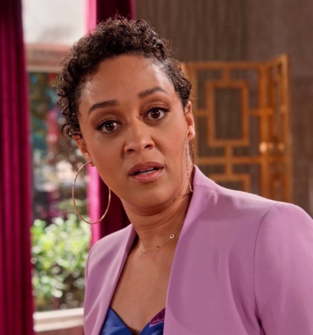 luvblessingz's tweet image. Because I don't have any children. Next question!