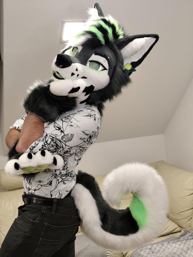 🌒 Taru 🌘 👉 Furizon tweet media