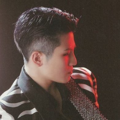 he haunts me