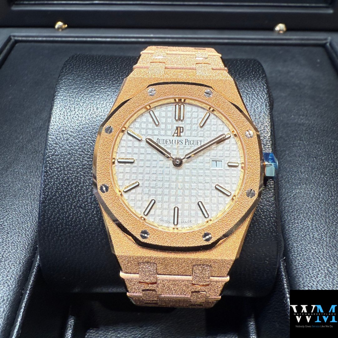 2025 was quite the year! 

Here's a flavour of some of the watches we worked on.

📱For all your watch enquiries, reach out via WhatsApp📱:

07539 430 168

⭐️⭐️⭐️⭐️⭐️
Nobody Gives Service Like We Do.
⭐️⭐️⭐️⭐️⭐️