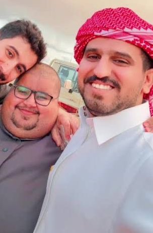 football_li5's tweet image. لا حول ولا قوة إلا بالله.. إنا لله وإنا إليه راجعون 

إنتقل لرحمة الله دخيل القحطاني زميل ابو مرداع رحمه الله

الله يرحمه ويغفر له ويسكنه فسيح جناته، رحمهم الله جميعًا وصبر ذويهم يارب

فاجعة ولكن لا إعتراض على قدر الله

دعواتكم الصادقة له