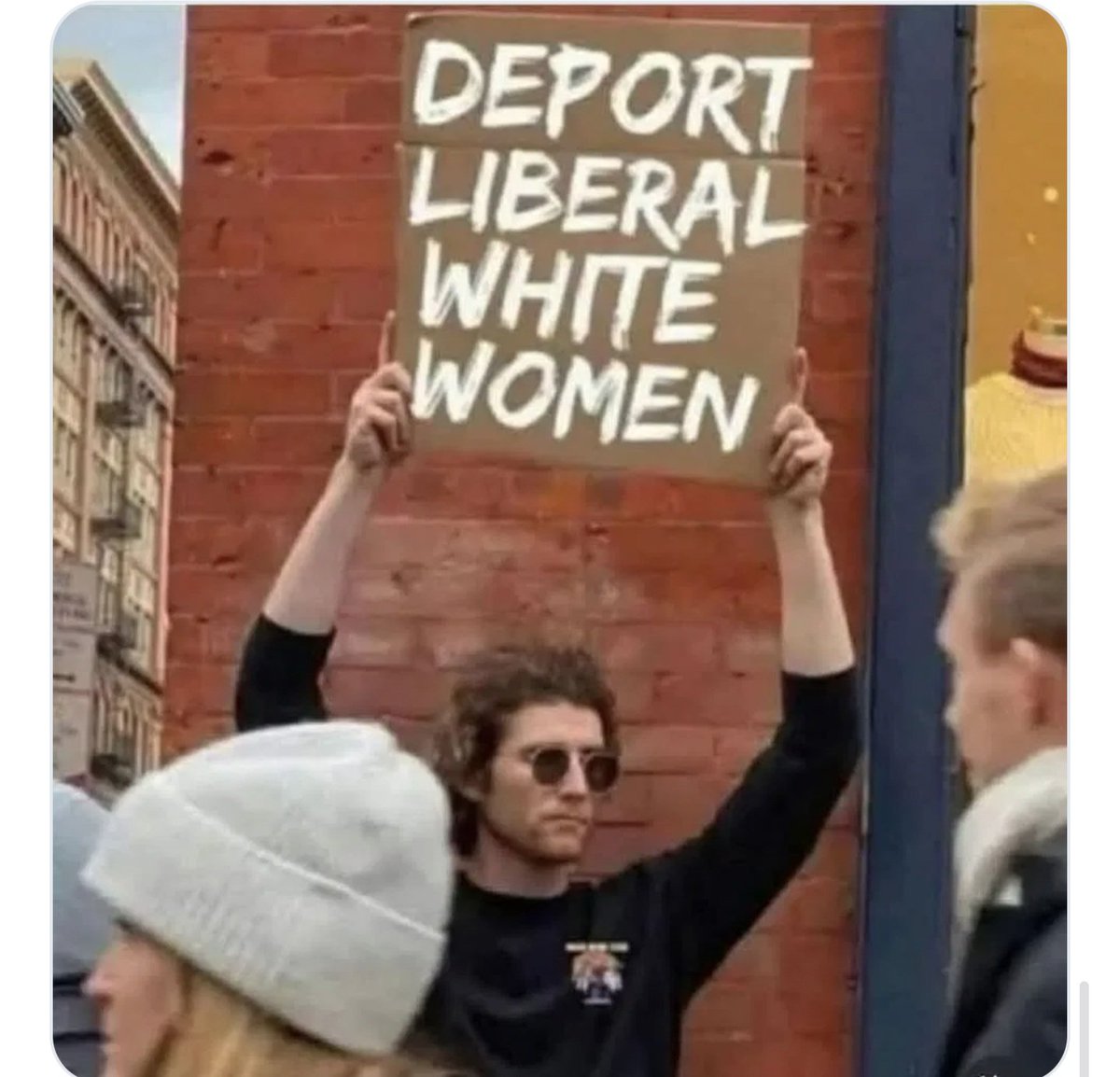 EL4USA's tweet photo. If only we could🤷‍♀️ https://t.co/2OObiFwUMT