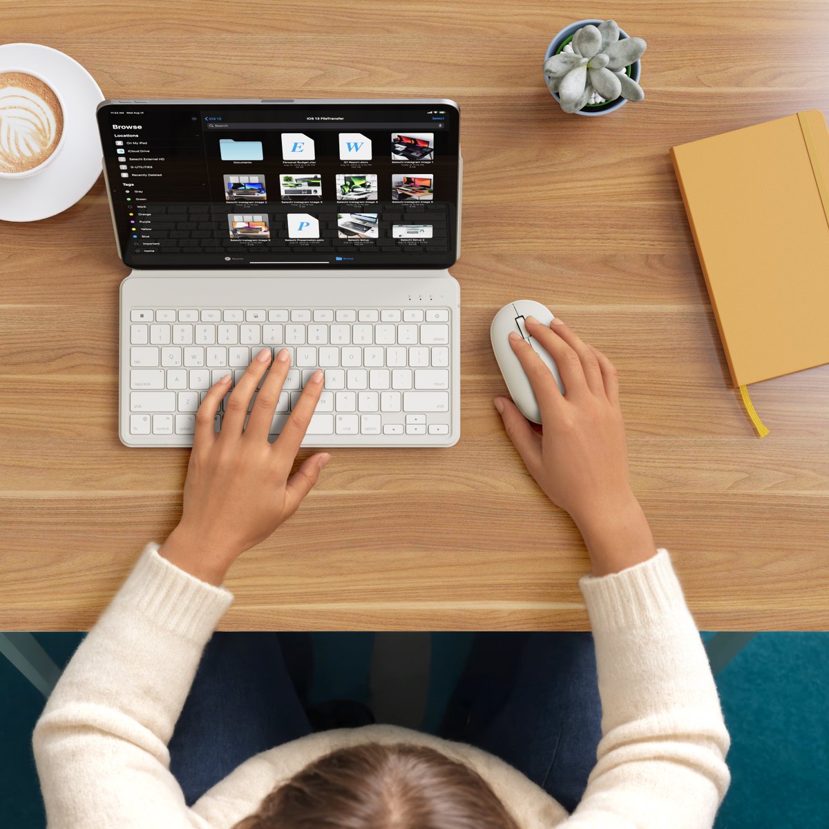 satechi_jp's tweet image. どこでも快適作業！
Satechi ワイヤレスキーボード＆マウス
✅最大3台接続
✅USB-C充電
✅折りたたみ＆調整スタンド
出張・カフェ・在宅にぴったり✨
キーボード￥12,980 
amazon.co.jp/dp/B0FHLPQMZD?…
マウス￥4,870
amazon.co.jp/dp/B0FHLTMRHG?…

#Satechi #サテチ #デスク環境 #マウス　＃キーボード