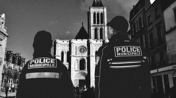 À Saint-Denis, les « cow-boys » de la police municipale du maire socialiste

Effectifs multipliés par quatre, équipements militarisés, commissariat flambant neuf inauguré en grande pompe : à Saint-Denis, la police municipale est choyée par son maire socialiste Mathieu Hanotin,